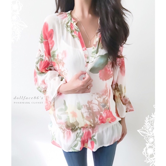 Beautiful Bold Floral Ruffle Top - Picture 3 of 3